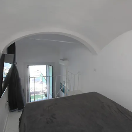 Apartment Riva Destra By Domusextra Ischia