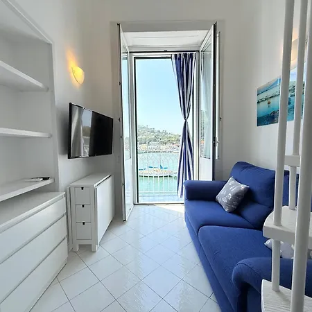 Apartment Riva Destra By Domusextra