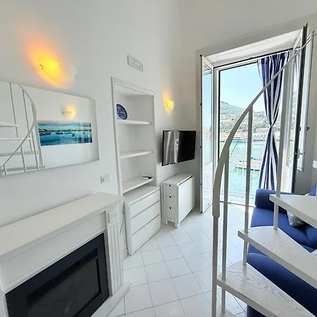 Riva Destra By Domusextra Apartament *